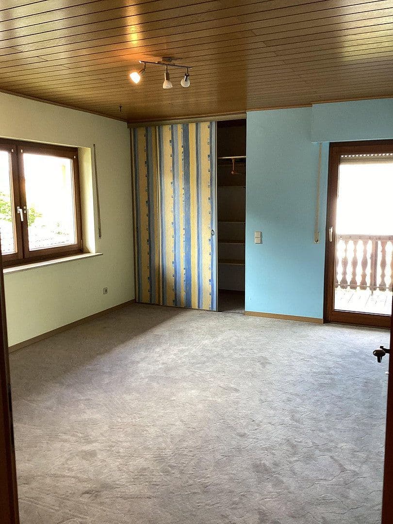 Prodej domu 195 m², pozemek 408 m², Ingelheim am Rhein, Porýní-Falc Prodej domu 195 m², pozemek 408 m², Ingelheim am Rhein, Porýní-Falc