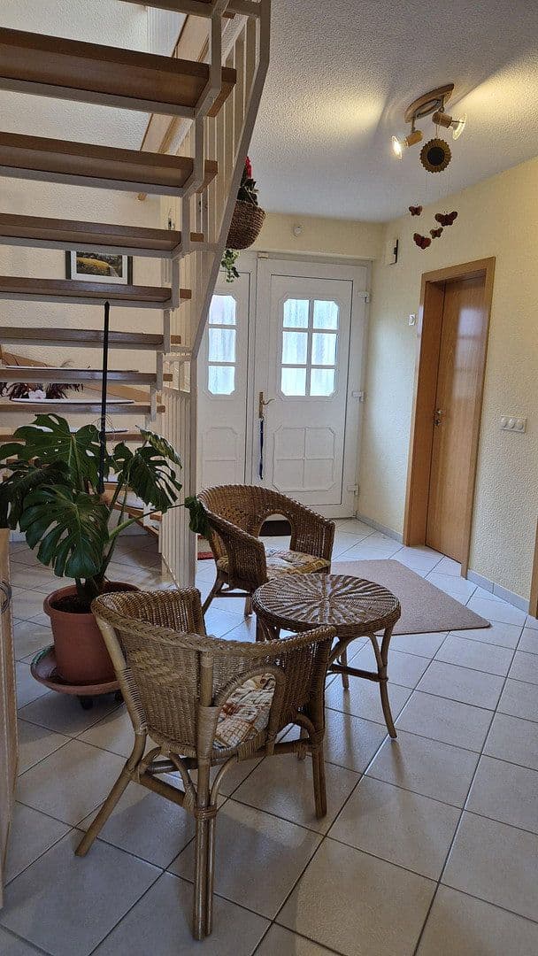 Prodej domu 130 m², pozemek 587 m², Leuna, Sasko-Anhaltsko Prodej domu 130 m², pozemek 587 m², Leuna, Sasko-Anhaltsko