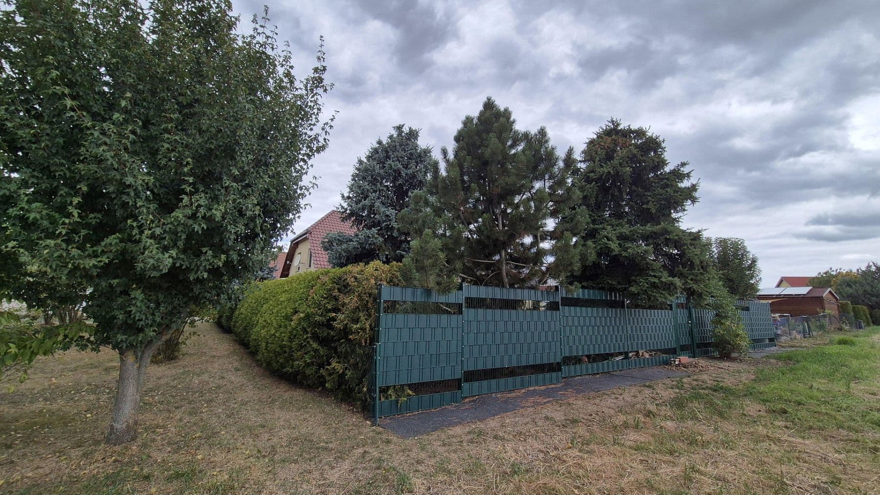 Prodej domu 130 m², pozemek 587 m², Leuna, Sasko-Anhaltsko Prodej domu 130 m², pozemek 587 m², Leuna, Sasko-Anhaltsko