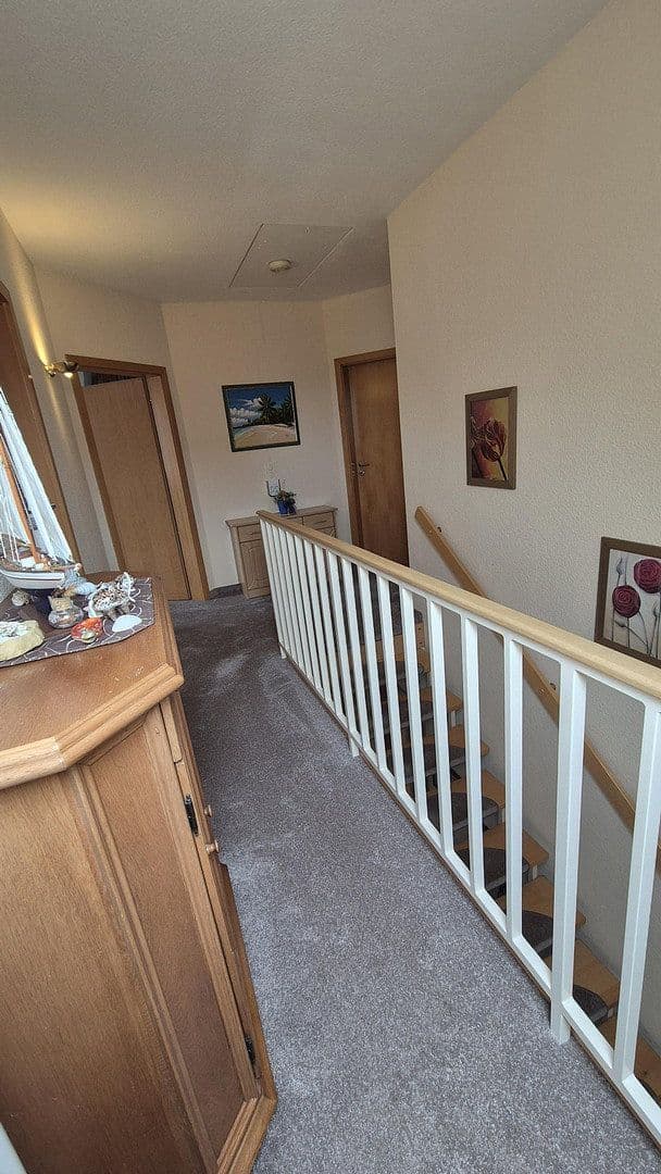 Prodej domu 130 m², pozemek 587 m², Leuna, Sasko-Anhaltsko Prodej domu 130 m², pozemek 587 m², Leuna, Sasko-Anhaltsko