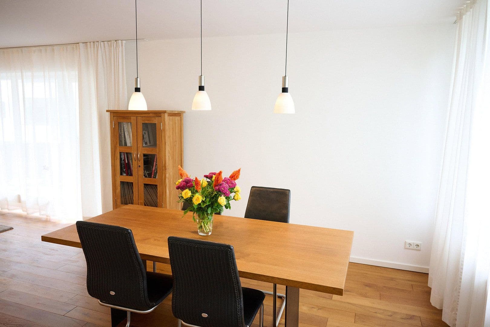 Prodej bytu 3+1 76 m², Meineckestr. XX, Düsseldorf-Golzheim, Severní Porýní-Vestfálsko Prodej bytu 3+1 76 m², Meineckestr. XX, Düsseldorf-Golzheim, Severní Porýní-Vestfálsko