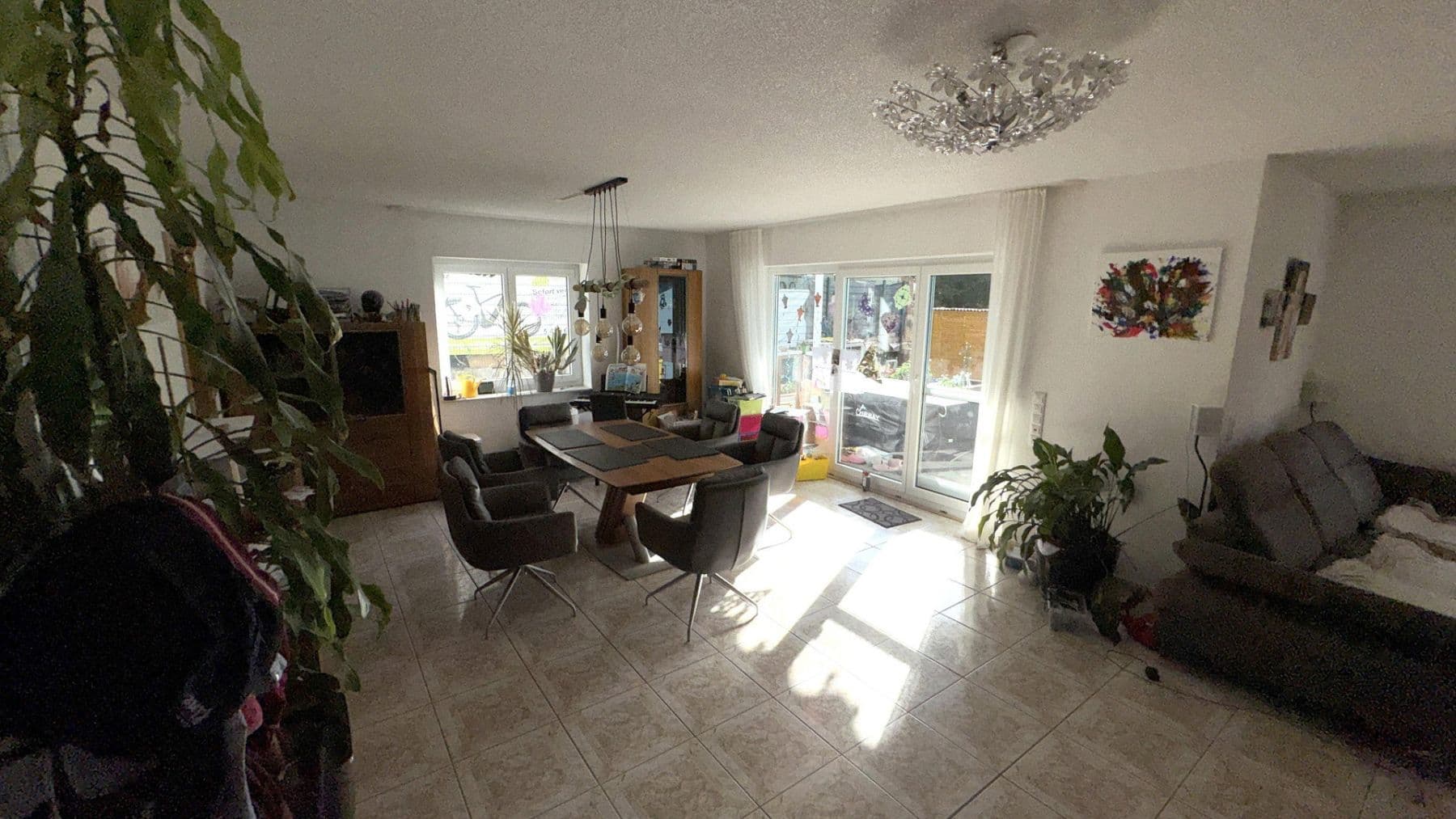 Prodej domu 260 m², pozemek 527 m², Grenzach-Wyhlen, Bádensko-Württembersko Prodej domu 260 m², pozemek 527 m², Grenzach-Wyhlen, Bádensko-Württembersko