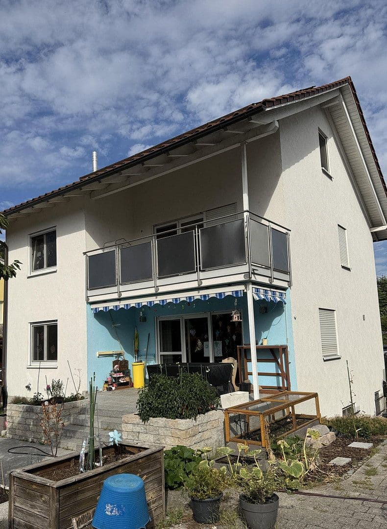 Prodej domu 260 m², pozemek 527 m², Grenzach-Wyhlen, Bádensko-Württembersko Prodej domu 260 m², pozemek 527 m², Grenzach-Wyhlen, Bádensko-Württembersko