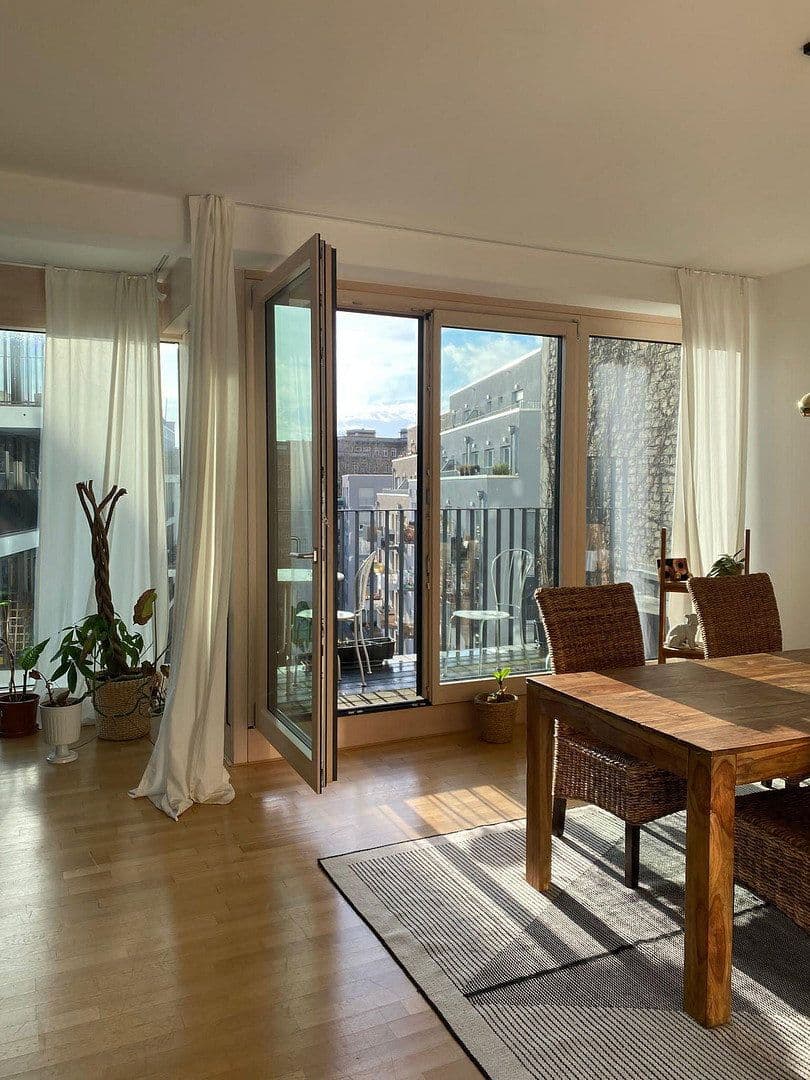 Prodej bytu 3+1 81 m², Berlin, Berlín Prodej bytu 3+1 81 m², Berlin, Berlín