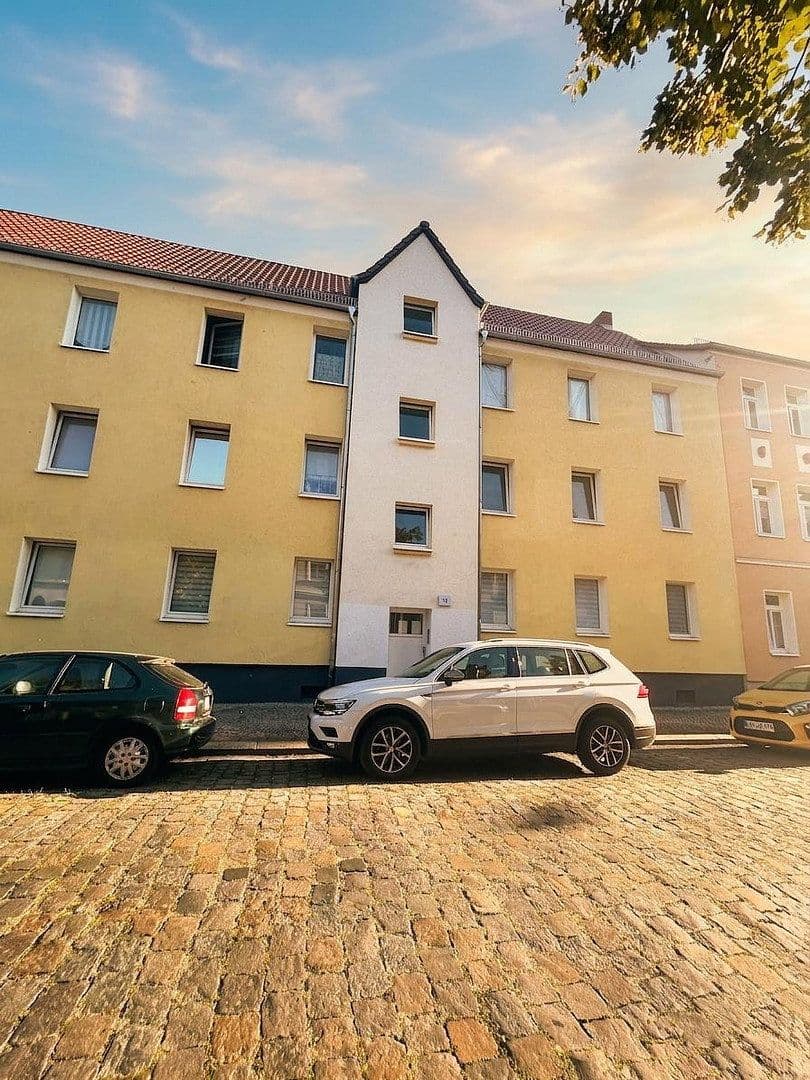 Pronájem bytu 2+1 43 m², Hallesche Straße 13, Dessau-Roßlau, Sasko-Anhaltsko Pronájem bytu 2+1 43 m², Hallesche Straße 13, Dessau-Roßlau, Sasko-Anhaltsko