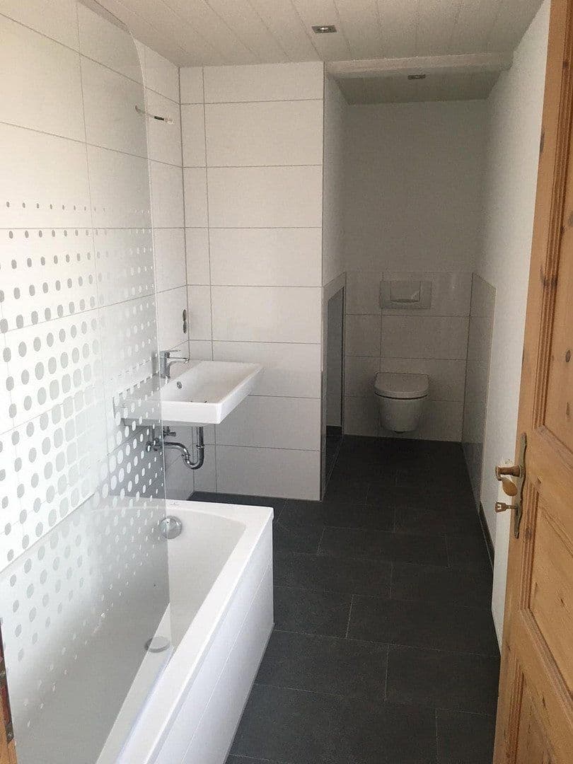 Pronájem bytu 4+1 108 m², Stockach, Bádensko-Württembersko Pronájem bytu 4+1 108 m², Stockach, Bádensko-Württembersko