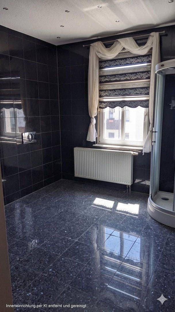 Prodej domu 435 m², pozemek 290 m², Leipzig, Sasko Prodej domu 435 m², pozemek 290 m², Leipzig, Sasko