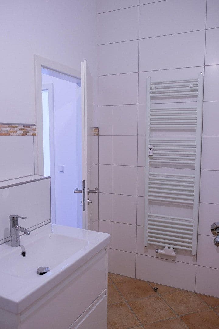 Pronájem bytu 3+1 90 m², Mannheim, Bádensko-Württembersko Pronájem bytu 3+1 90 m², Mannheim, Bádensko-Württembersko