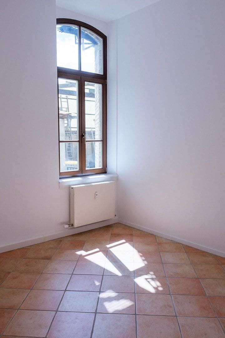 Pronájem bytu 3+1 90 m², Mannheim, Bádensko-Württembersko Pronájem bytu 3+1 90 m², Mannheim, Bádensko-Württembersko