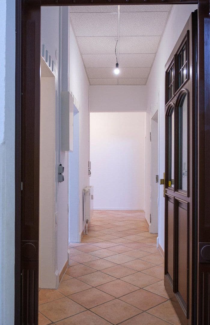 Pronájem bytu 3+1 90 m², Mannheim, Bádensko-Württembersko Pronájem bytu 3+1 90 m², Mannheim, Bádensko-Württembersko