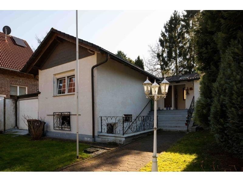 Prodej domu 126 m², pozemek 670 m², Kerpen, Severní Porýní-Vestfálsko Prodej domu 126 m², pozemek 670 m², Kerpen, Severní Porýní-Vestfálsko