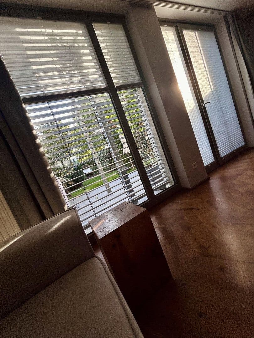 Prodej bytu 4+1 100 m², Mannheim, Bádensko-Württembersko Prodej bytu 4+1 100 m², Mannheim, Bádensko-Württembersko