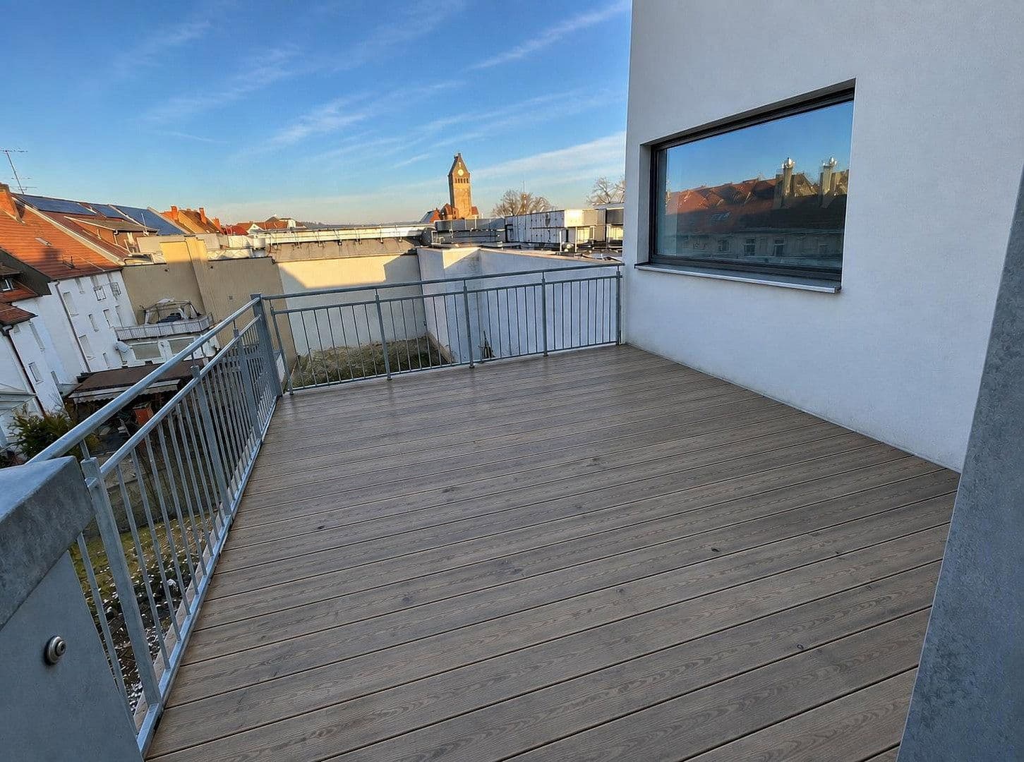 Pronájem bytu 4+1 130 m², August-Ruf-Straße 4, Singen (Hohentwiel), Bádensko-Württembersko Pronájem bytu 4+1 130 m², August-Ruf-Straße 4, Singen (Hohentwiel), Bádensko-Württembersko