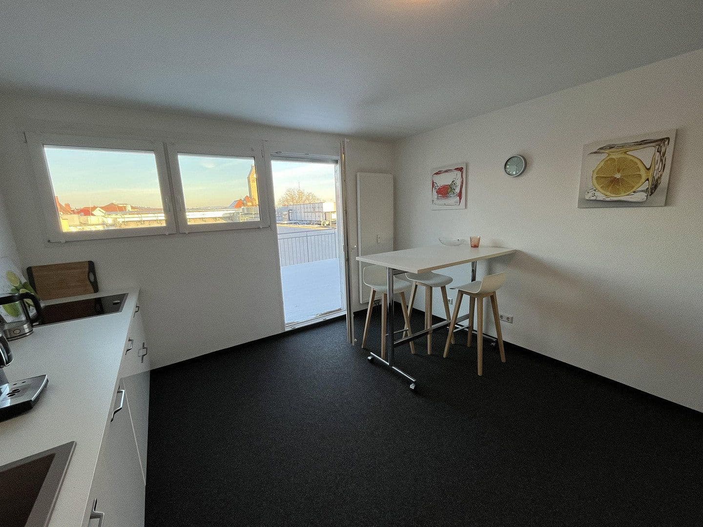 Pronájem bytu 4+1 130 m², August-Ruf-Straße 4, Singen (Hohentwiel), Bádensko-Württembersko Pronájem bytu 4+1 130 m², August-Ruf-Straße 4, Singen (Hohentwiel), Bádensko-Württembersko