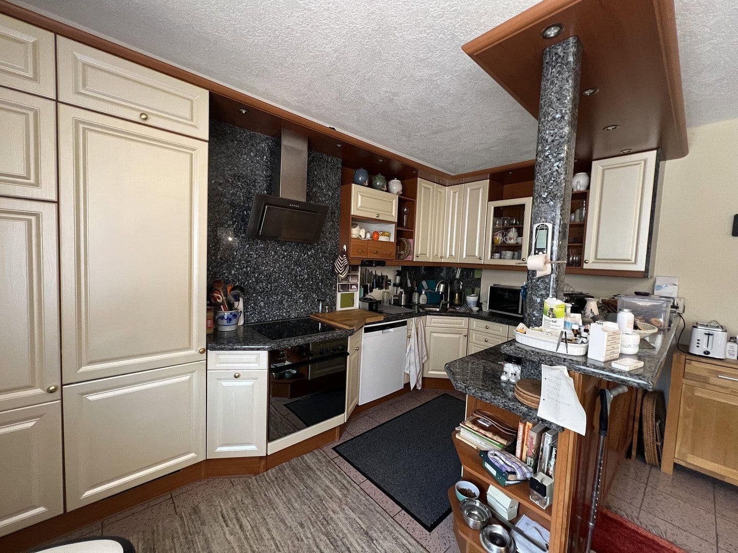 Pronájem bytu 3+1 120 m², Kirchardt, Bádensko-Württembersko Pronájem bytu 3+1 120 m², Kirchardt, Bádensko-Württembersko