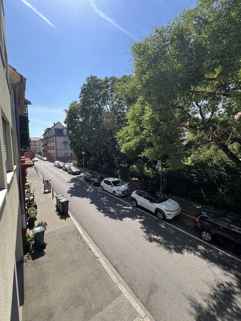 Pronájem bytu 4+1 85 m², Mannheim, Bádensko-Württembersko Pronájem bytu 4+1 85 m², Mannheim, Bádensko-Württembersko