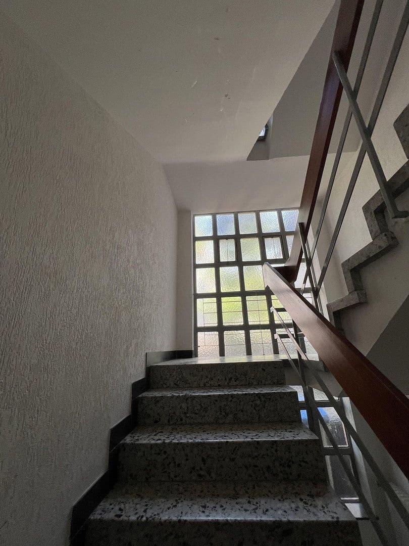 Pronájem bytu 4+1 85 m², Mannheim, Bádensko-Württembersko Pronájem bytu 4+1 85 m², Mannheim, Bádensko-Württembersko