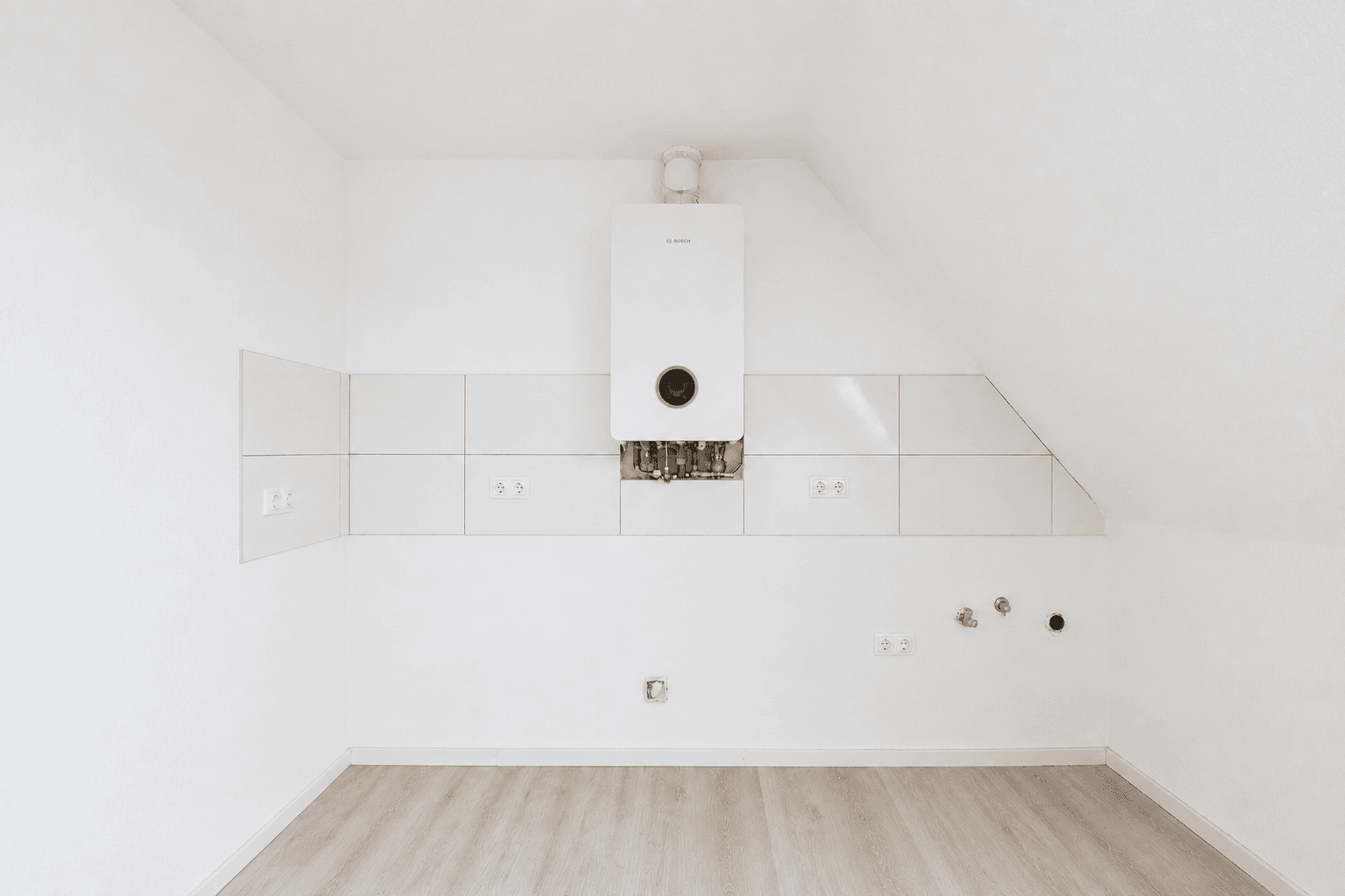 Pronájem bytu 2+1 74 m², Lingenfeld, Porýní-Falc Pronájem bytu 2+1 74 m², Lingenfeld, Porýní-Falc