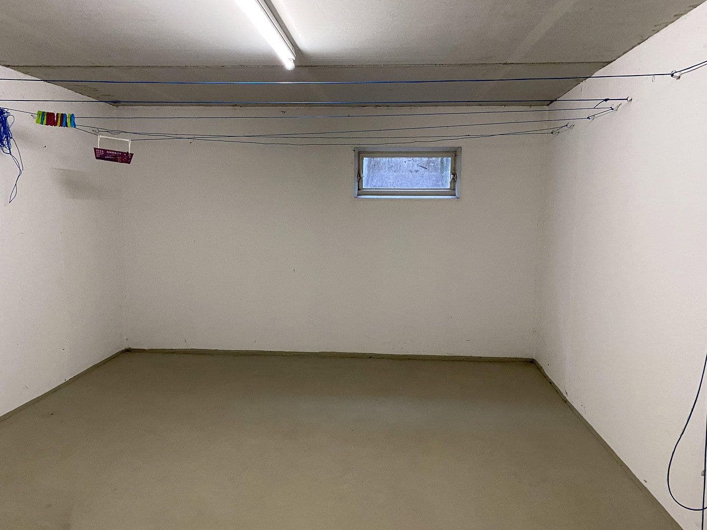Pronájem bytu 3+1 98 m², Schwalbenweg, Bördeland, Sasko-Anhaltsko Pronájem bytu 3+1 98 m², Schwalbenweg, Bördeland, Sasko-Anhaltsko