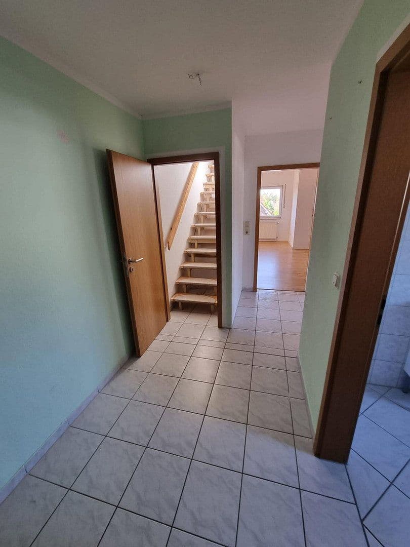Pronájem bytu 3+1 98 m², Schwalbenweg, Bördeland, Sasko-Anhaltsko Pronájem bytu 3+1 98 m², Schwalbenweg, Bördeland, Sasko-Anhaltsko