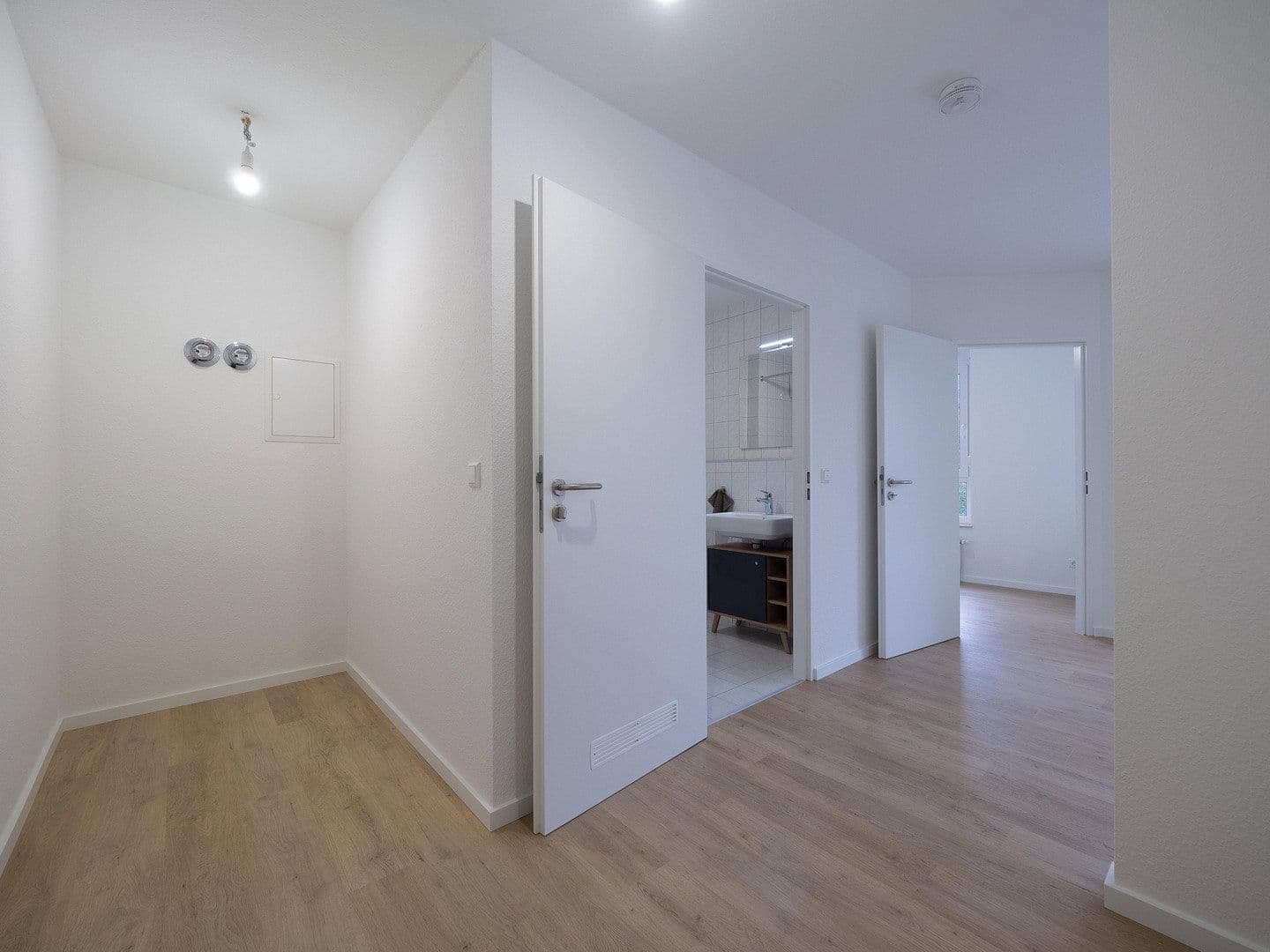Pronájem bytu 1+kk 45 m², Waldkirch, Bádensko-Württembersko Pronájem bytu 1+kk 45 m², Waldkirch, Bádensko-Württembersko