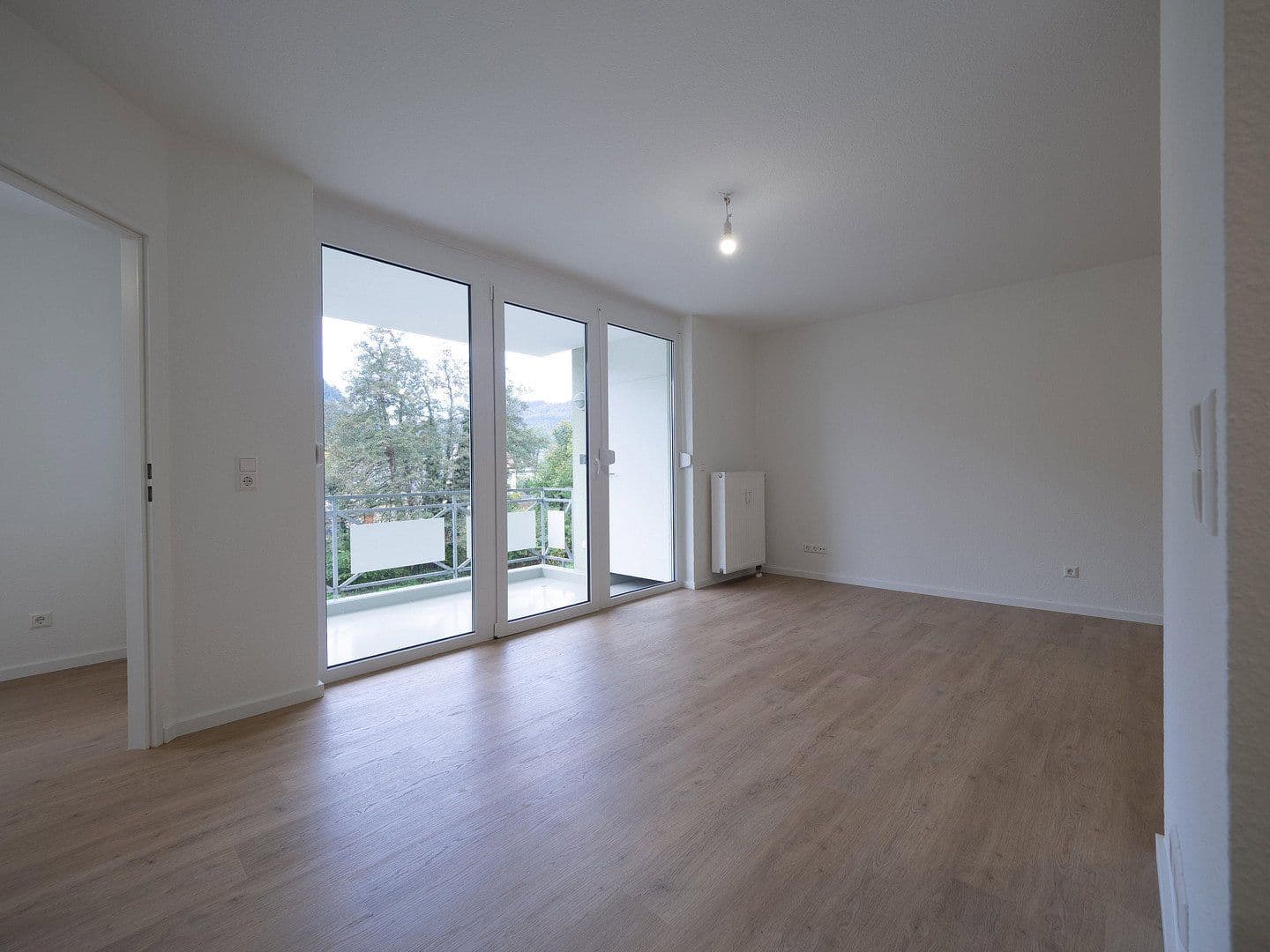 Pronájem bytu 1+kk 45 m², Waldkirch, Bádensko-Württembersko Pronájem bytu 1+kk 45 m², Waldkirch, Bádensko-Württembersko