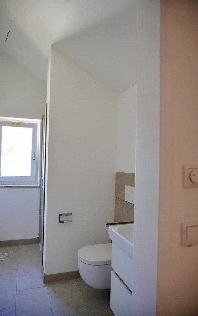 Pronájem bytu 4+1 118 m², Gütlbauerweg 12, Passau, Bavorsko Pronájem bytu 4+1 118 m², Gütlbauerweg 12, Passau, Bavorsko
