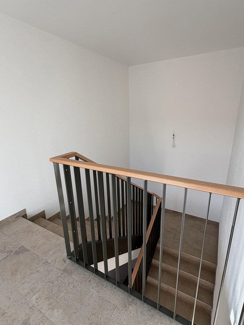 Pronájem bytu 4+1 118 m², Gütlbauerweg 12, Passau, Bavorsko Pronájem bytu 4+1 118 m², Gütlbauerweg 12, Passau, Bavorsko