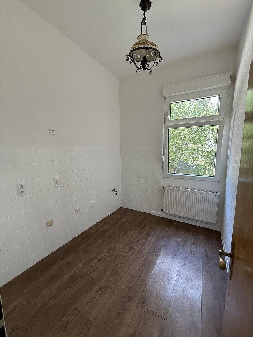 Pronájem bytu 2+1 49 m², Schwarzbach 82, Wuppertal, Severní Porýní-Vestfálsko Pronájem bytu 2+1 49 m², Schwarzbach 82, Wuppertal, Severní Porýní-Vestfálsko