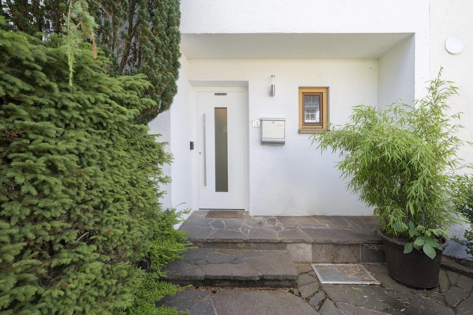 Prodej domu 150 m², pozemek 371 m², Vaterstetten, Bavorsko Prodej domu 150 m², pozemek 371 m², Vaterstetten, Bavorsko