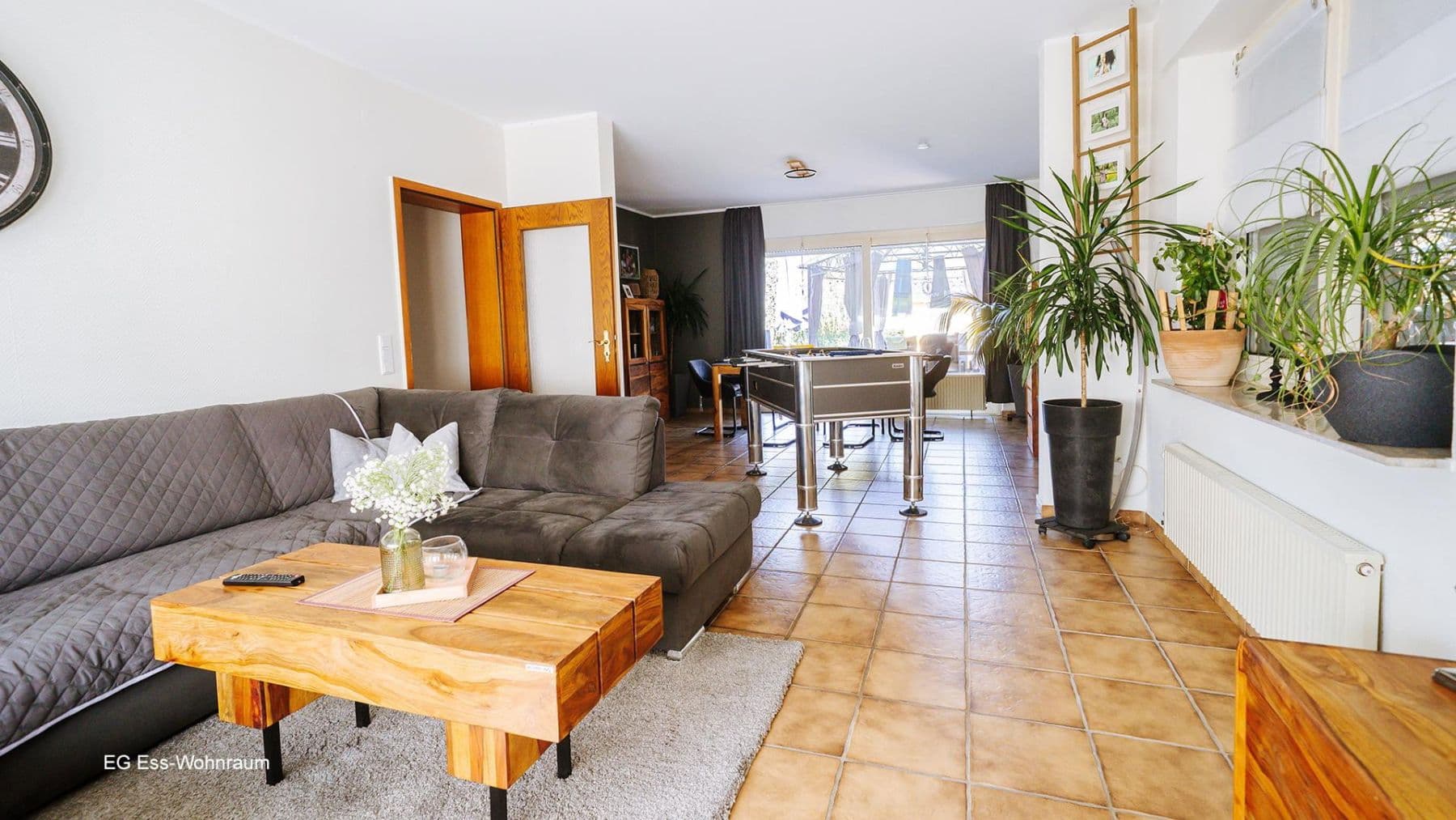 Prodej domu 165 m², pozemek 900 m², Ahaus, Severní Porýní-Vestfálsko Prodej domu 165 m², pozemek 900 m², Ahaus, Severní Porýní-Vestfálsko
