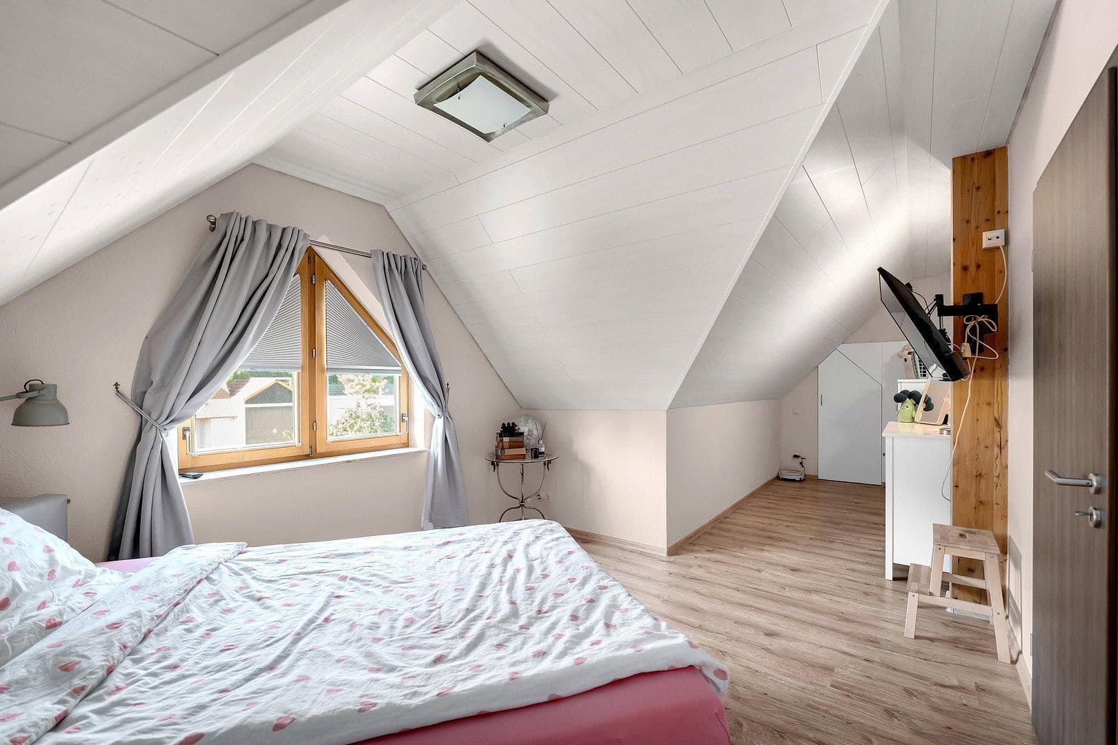 Prodej domu 223 m², pozemek 847 m², Crailsheim, Bádensko-Württembersko Prodej domu 223 m², pozemek 847 m², Crailsheim, Bádensko-Württembersko