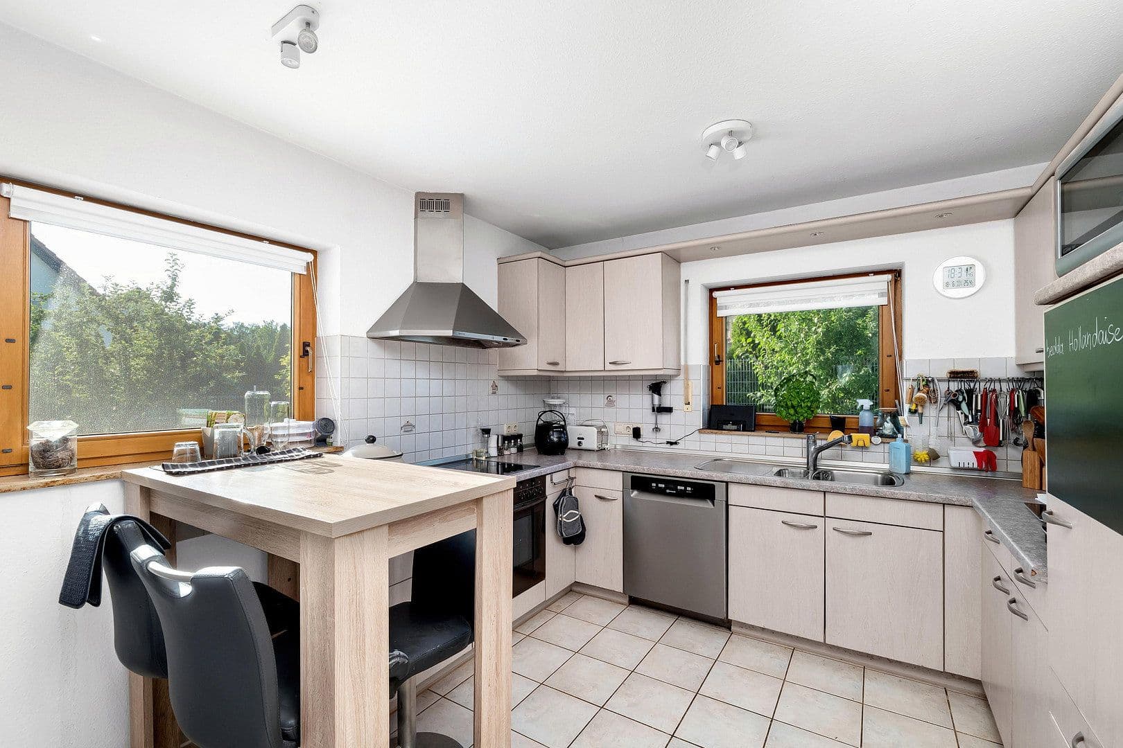 Prodej domu 223 m², pozemek 847 m², Crailsheim, Bádensko-Württembersko Prodej domu 223 m², pozemek 847 m², Crailsheim, Bádensko-Württembersko