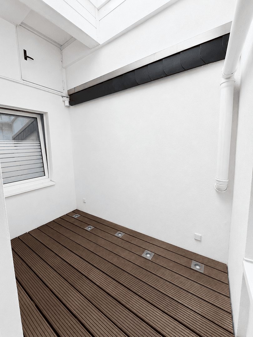 Pronájem kanceláře 134 m², Bonn, Severní Porýní-Vestfálsko Pronájem kanceláře 134 m², Bonn, Severní Porýní-Vestfálsko