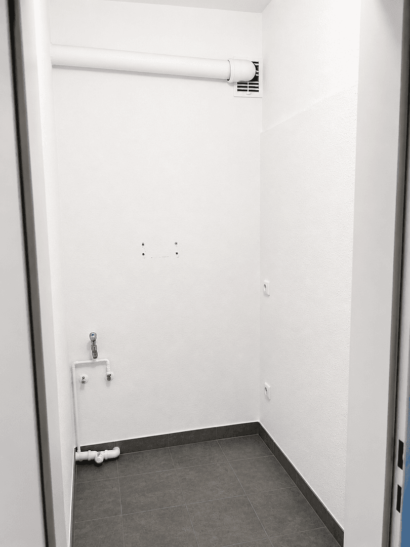 Pronájem kanceláře 134 m², Bonn, Severní Porýní-Vestfálsko Pronájem kanceláře 134 m², Bonn, Severní Porýní-Vestfálsko