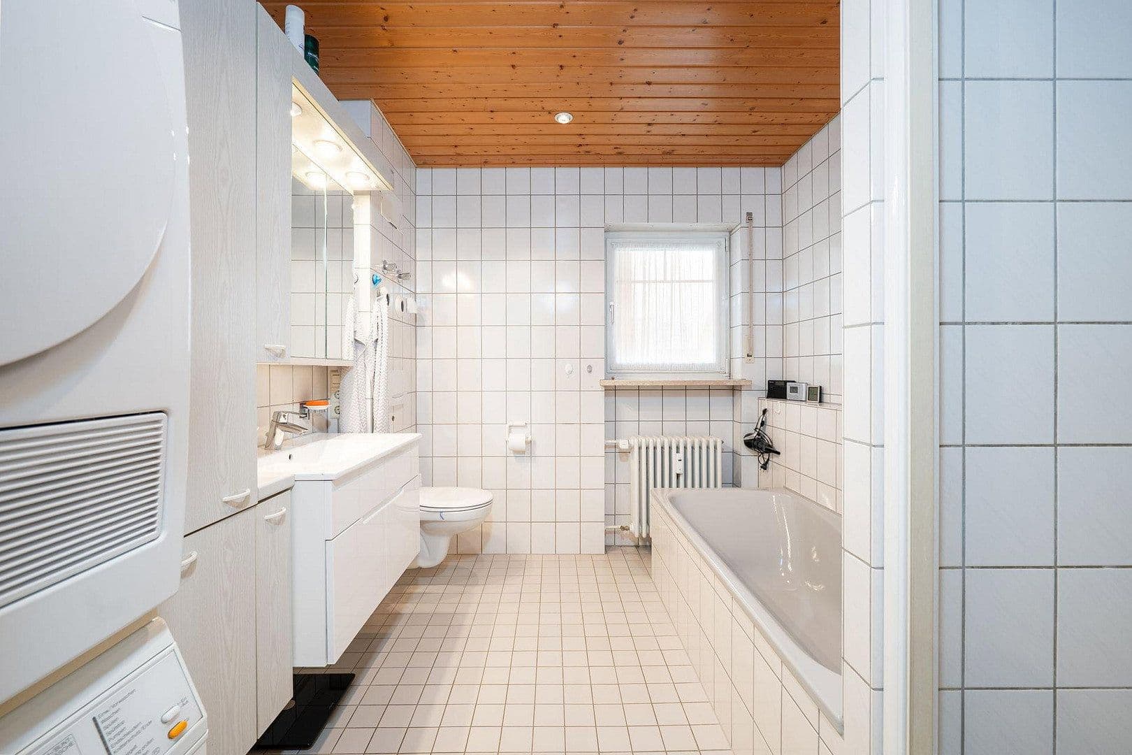 Pronájem bytu 5+1 120 m², Mezgerwaidring 54, Radolfzell am Bodensee, Bádensko-Württembersko Pronájem bytu 5+1 120 m², Mezgerwaidring 54, Radolfzell am Bodensee, Bádensko-Württembersko