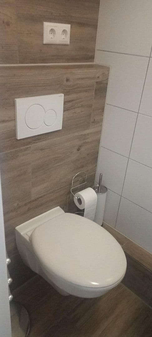 Pronájem bytu 1+1 12 m², Löhnhorster Straße, Bremen, Bremen Pronájem bytu 1+1 12 m², Löhnhorster Straße, Bremen, Bremen