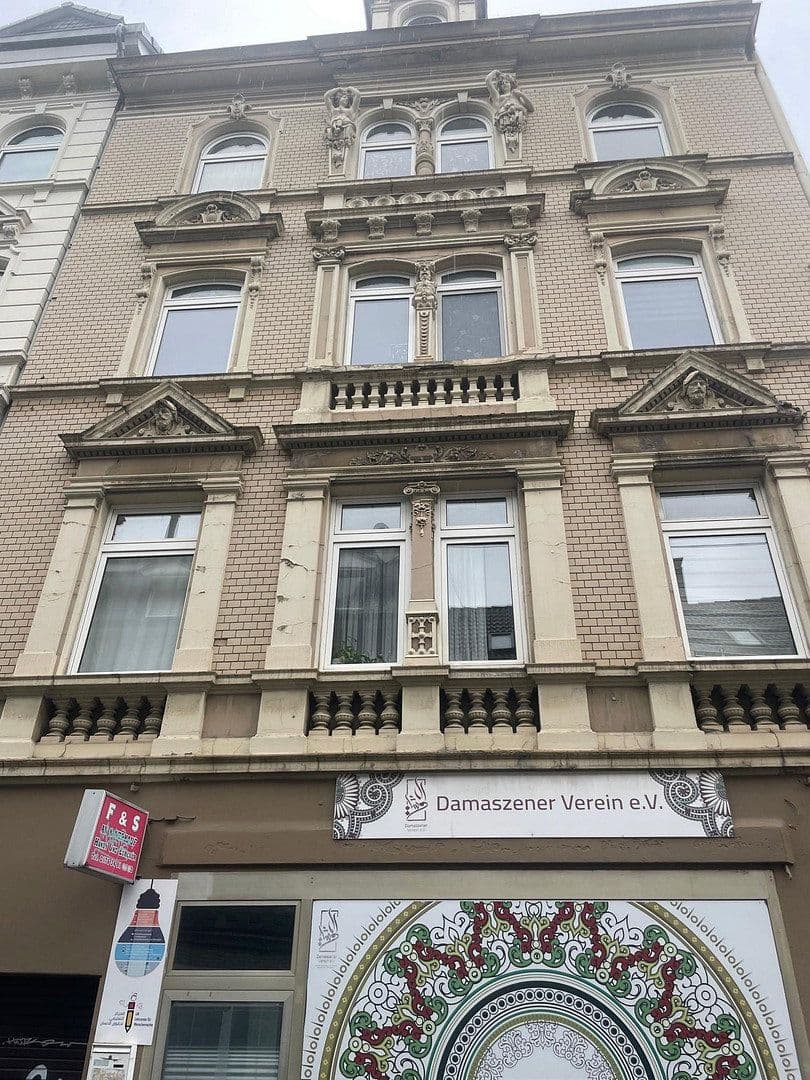Pronájem bytu 3+1 88 m², Friedrichstr. 11a, Wuppertal, Severní Porýní-Vestfálsko Pronájem bytu 3+1 88 m², Friedrichstr. 11a, Wuppertal, Severní Porýní-Vestfálsko