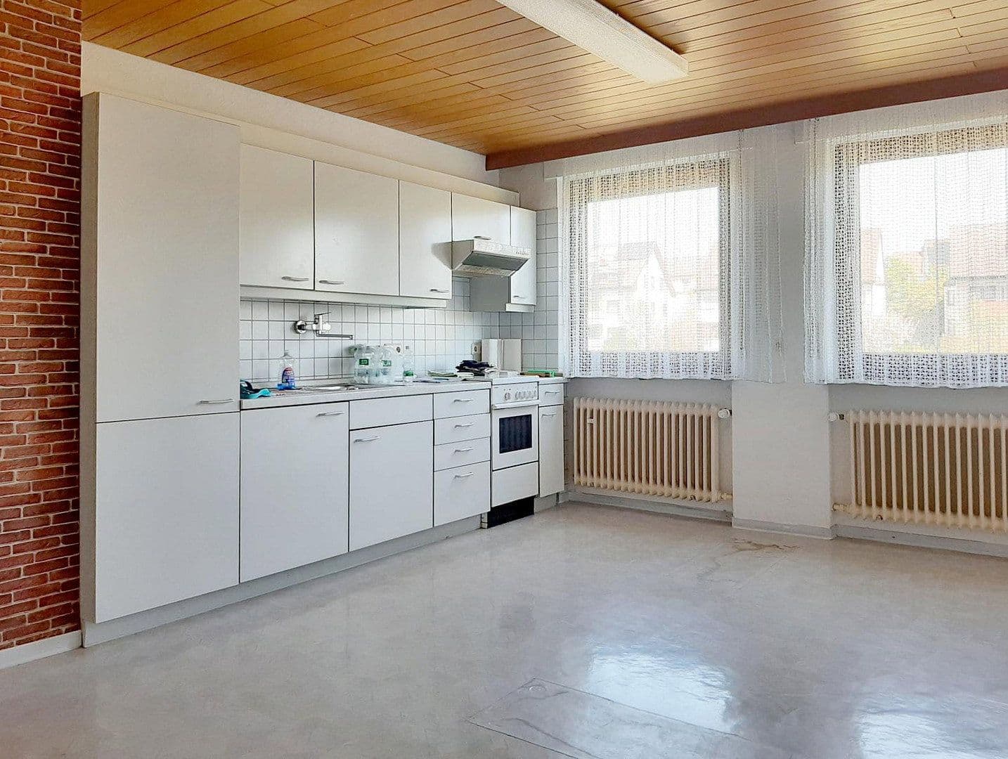 Prodej domu 162 m², pozemek 254 m², Hornbergstraße 38, Ditzingen, Bádensko-Württembersko Prodej domu 162 m², pozemek 254 m², Hornbergstraße 38, Ditzingen, Bádensko-Württembersko