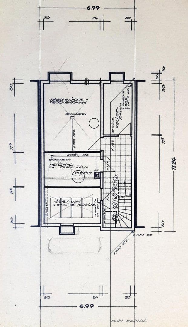 Prodej domu 162 m², pozemek 254 m², Hornbergstraße 38, Ditzingen, Bádensko-Württembersko Prodej domu 162 m², pozemek 254 m², Hornbergstraße 38, Ditzingen, Bádensko-Württembersko