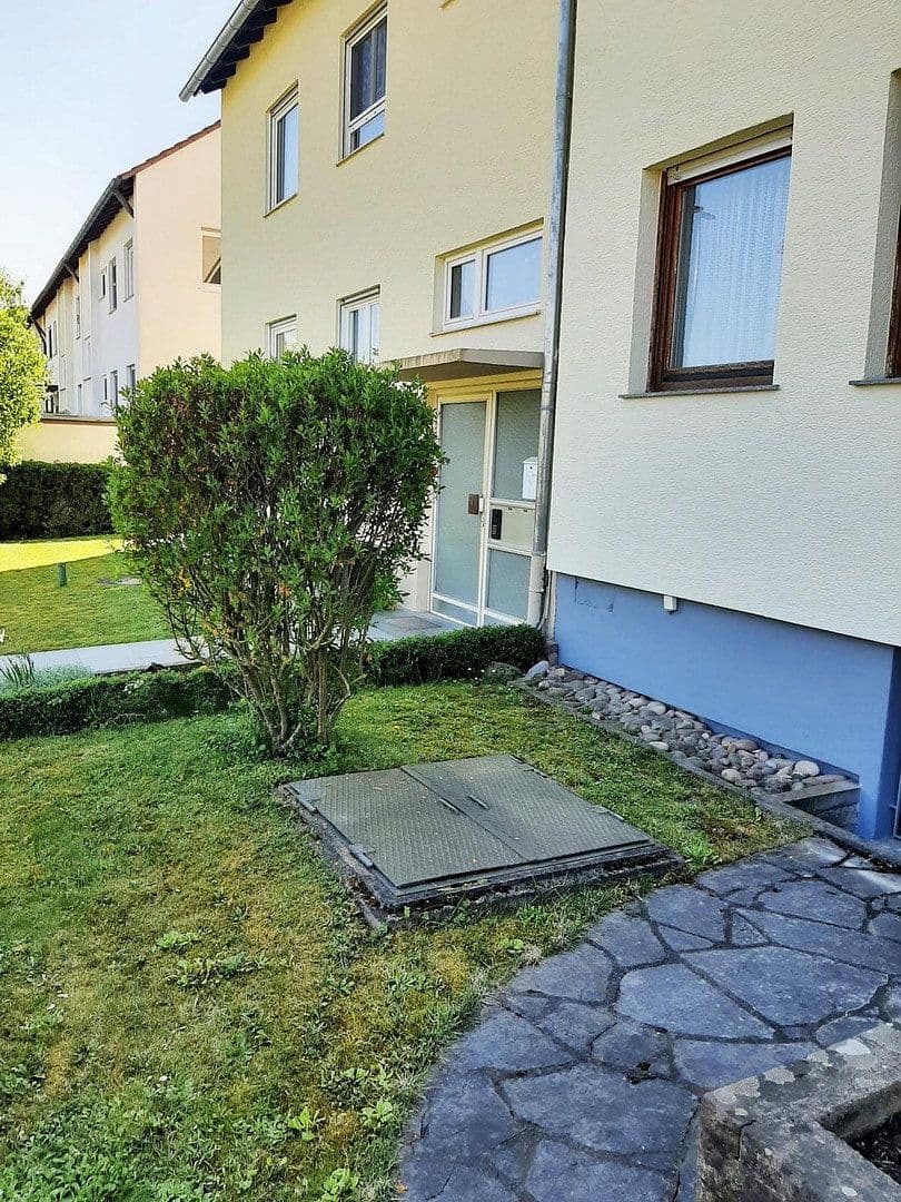 Prodej domu 162 m², pozemek 254 m², Hornbergstraße 38, Ditzingen, Bádensko-Württembersko Prodej domu 162 m², pozemek 254 m², Hornbergstraße 38, Ditzingen, Bádensko-Württembersko