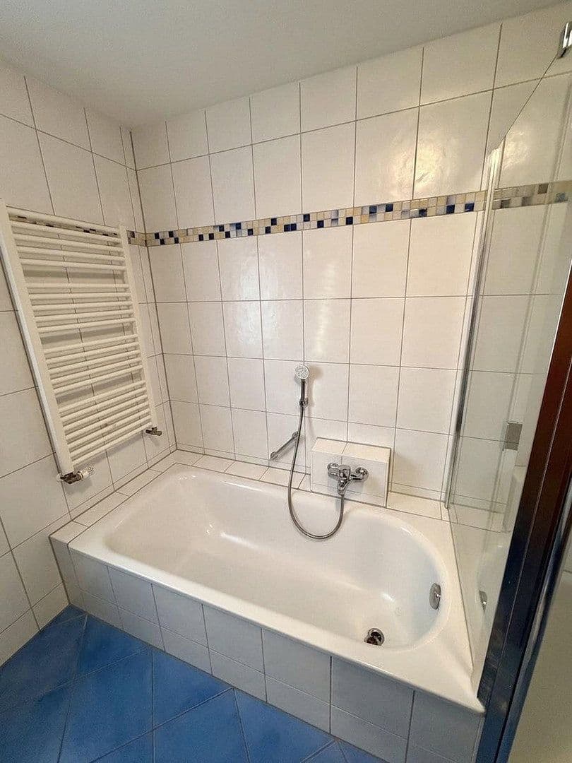 Prodej domu 128 m², pozemek 132 m², Landshut, Bavorsko Prodej domu 128 m², pozemek 132 m², Landshut, Bavorsko