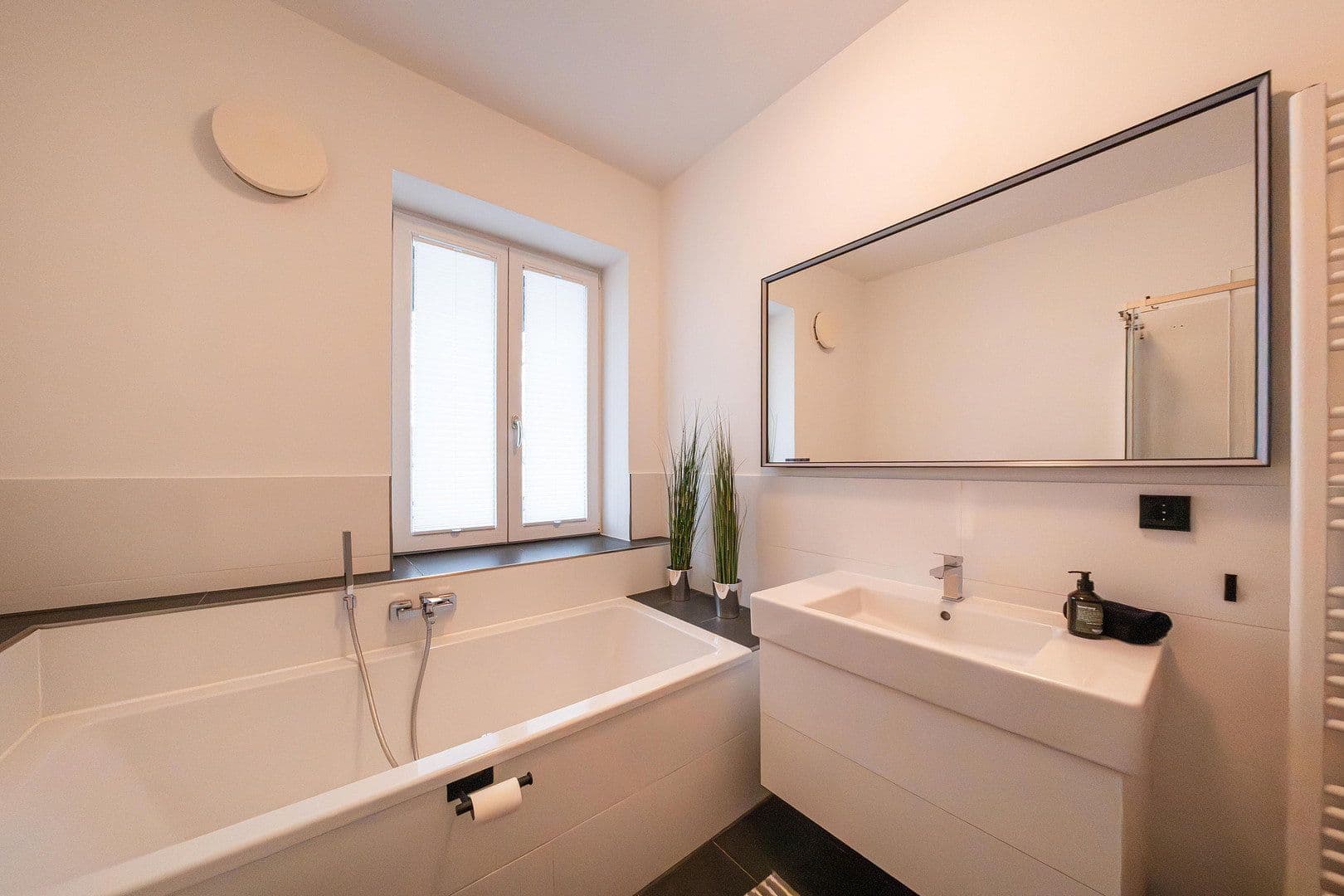 Prodej bytu 3+1 88 m², Sterndamm 66 B, Berlin, Berlín Prodej bytu 3+1 88 m², Sterndamm 66 B, Berlin, Berlín