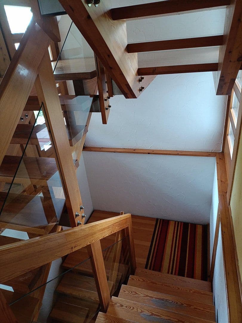 Prodej domu 145 m², pozemek 657 m², Winnenden, Bádensko-Württembersko Prodej domu 145 m², pozemek 657 m², Winnenden, Bádensko-Württembersko