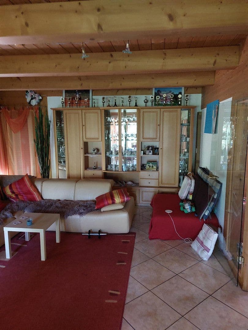 Prodej domu 145 m², pozemek 657 m², Winnenden, Bádensko-Württembersko Prodej domu 145 m², pozemek 657 m², Winnenden, Bádensko-Württembersko