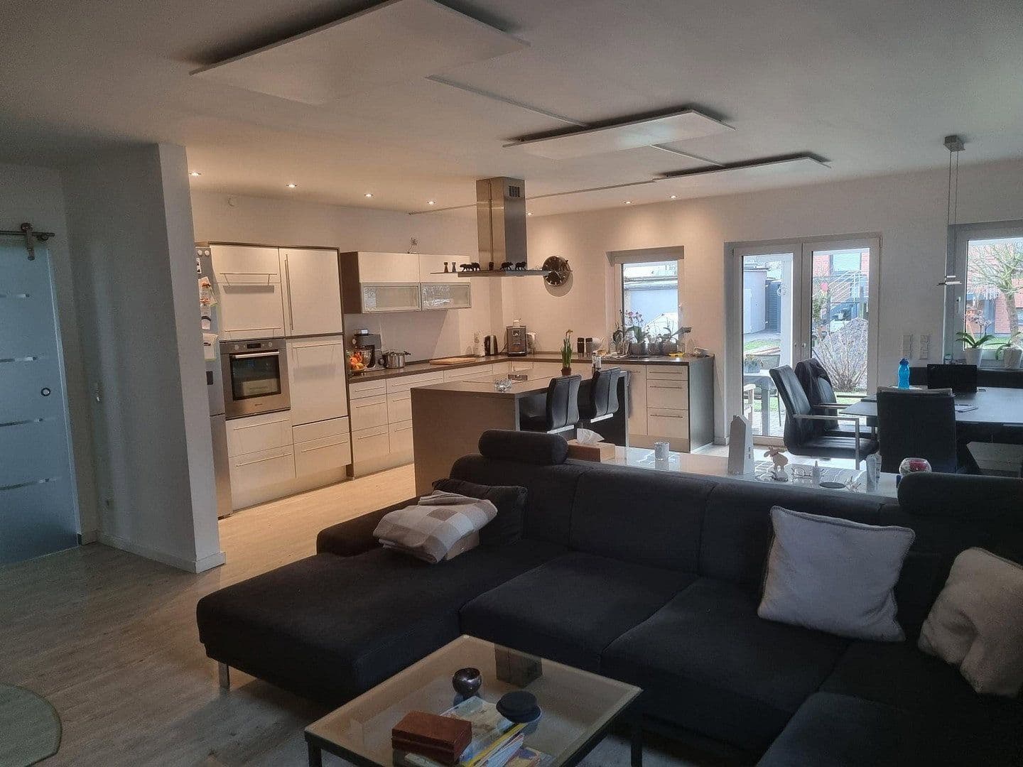 Prodej domu 232 m², pozemek 623 m², Hannover, Dolní Sasko Prodej domu 232 m², pozemek 623 m², Hannover, Dolní Sasko