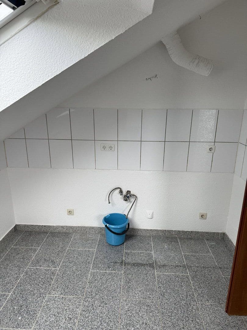 Pronájem bytu 2+kk 53 m², Rheingoldstraße 76, Duisburg, Severní Porýní-Vestfálsko Pronájem bytu 2+kk 53 m², Rheingoldstraße 76, Duisburg, Severní Porýní-Vestfálsko