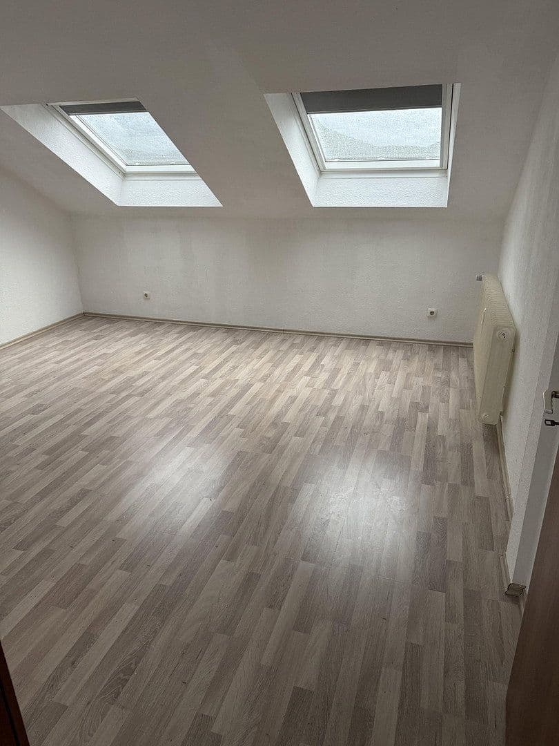 Pronájem bytu 2+kk 53 m², Rheingoldstraße 76, Duisburg, Severní Porýní-Vestfálsko Pronájem bytu 2+kk 53 m², Rheingoldstraße 76, Duisburg, Severní Porýní-Vestfálsko
