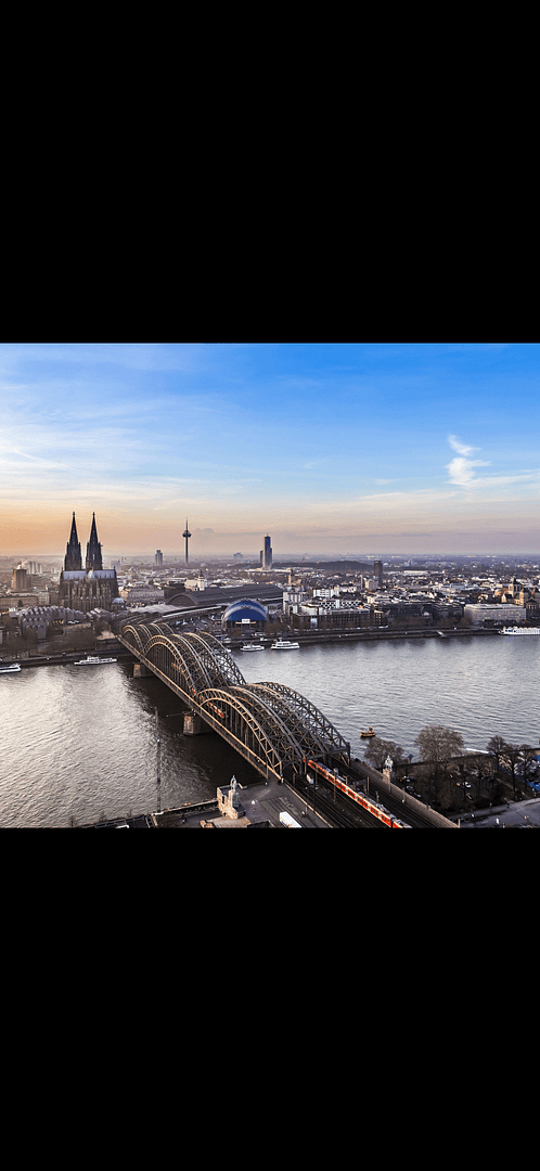 Prodej nebytového prostoru 220 m², Köln, Severní Porýní-Vestfálsko Prodej nebytového prostoru 220 m², Köln, Severní Porýní-Vestfálsko