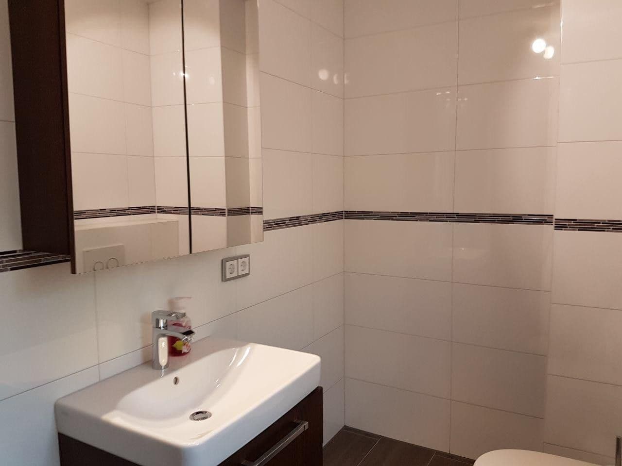 Pronájem domu 219 m², pozemek 300 m², Essenheim, Porýní-Falc Pronájem domu 219 m², pozemek 300 m², Essenheim, Porýní-Falc